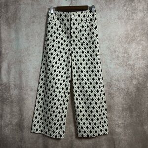 Eesome Black and White Wide Leg Pants